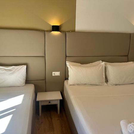 Hotel_Tier アテネ エクステリア 写真