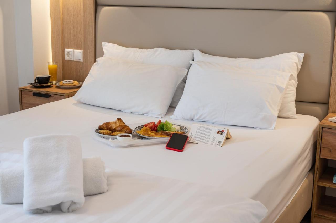 Hotel_Tier アテネ エクステリア 写真