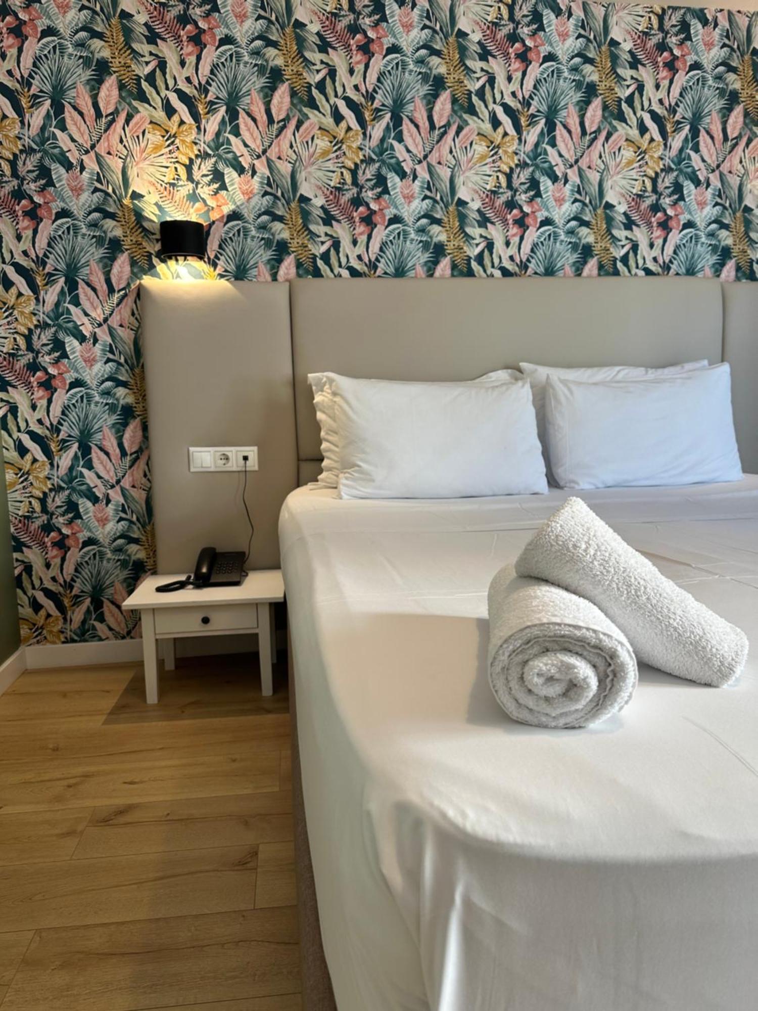 Hotel_Tier アテネ エクステリア 写真